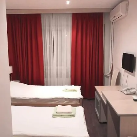 Inn Pozarevac *
