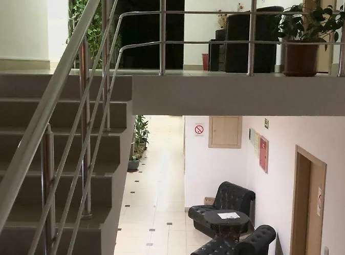 Inn Pozarevac Отель Пожаревац